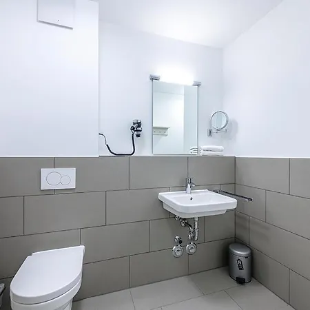 Deichhaeuser Anna Kueste Deichhaeuser Anna Kueste 1-11 * בנסרסיל